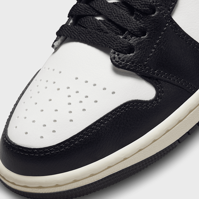 Jordan Air Jordan 1 Mid Schwarz 20743 7