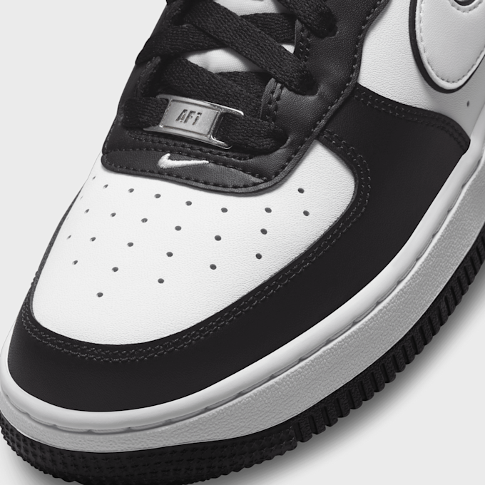Nike   Air Force 1 LV8 (GS) czarny 20989 7