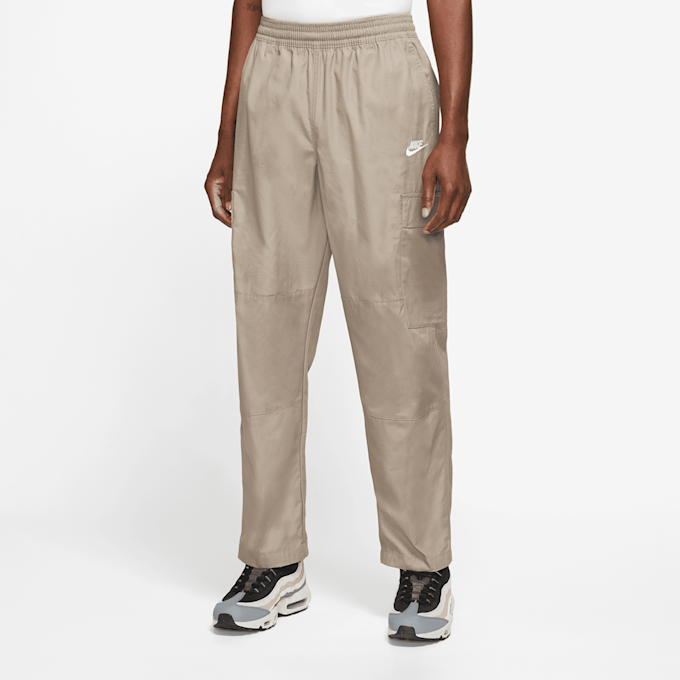 Nike Club Woven Cargo Pants beige 21118 1