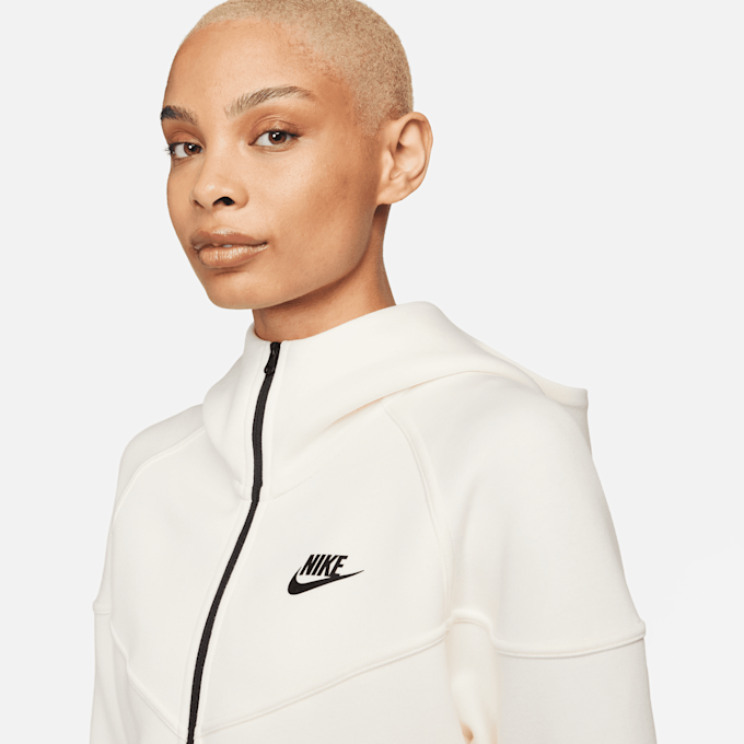 Nike Sportswear Tech Fleece Windrunner Full-Zip Hoodie weiß 27230 3