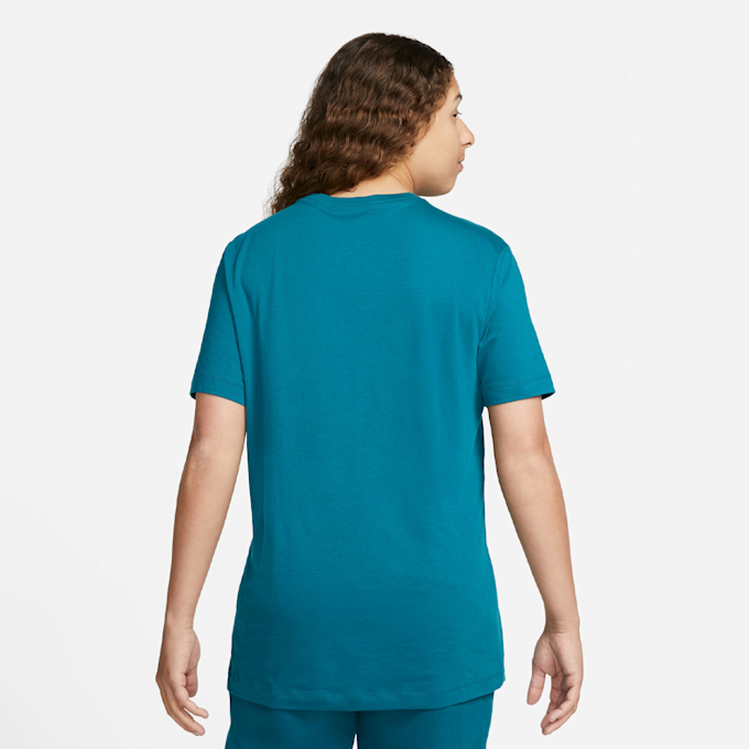 Nike   Sportswear Club Tee zielony 27370 2