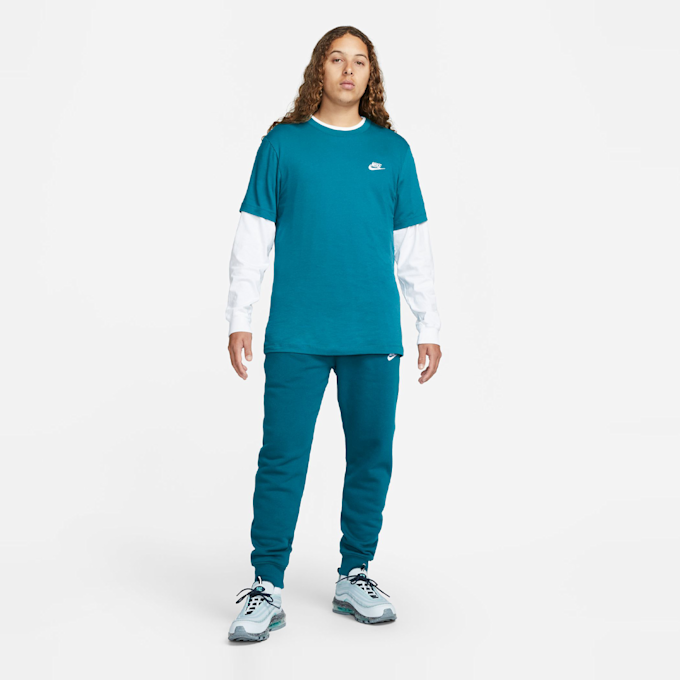 Nike   Sportswear Club Tee zielony 27370 5