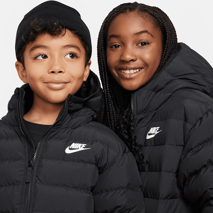 Nike Sportswear Synthetic-Fill Hooded Jacket preto 27415 3