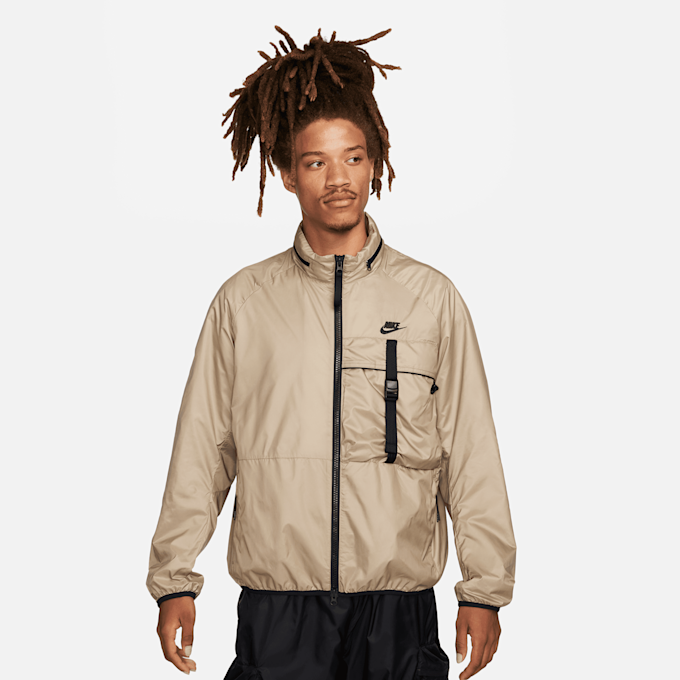 Nike   Sportswear Tech Woven N24 Packable Lined Jacket beige 27421 1