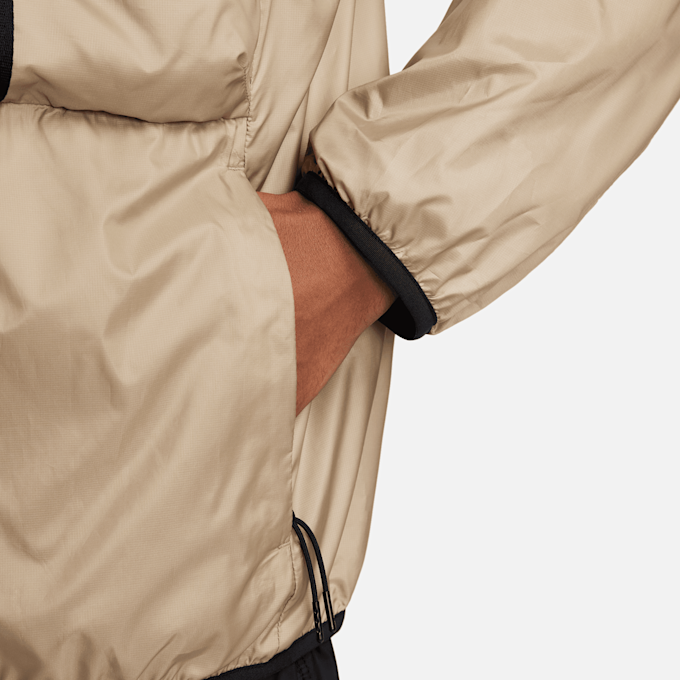 Nike   Sportswear Tech Woven N24 Packable Lined Jacket beige 27421 5