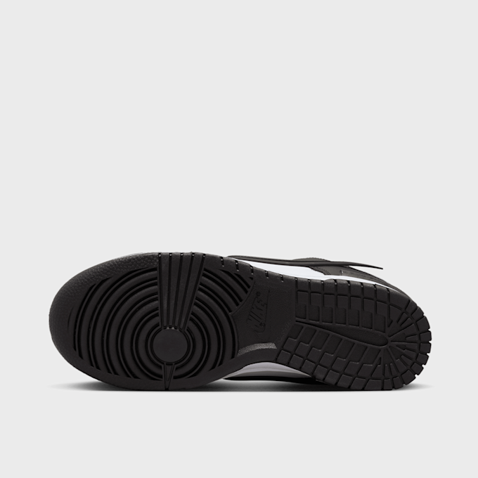 Nike   Dunk Low Panda Twist crna 27548 3