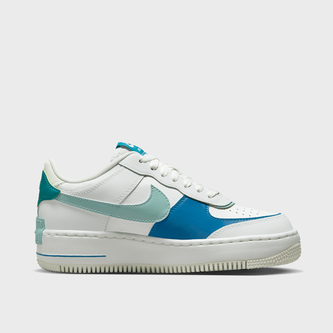 Nike   Air Force 1 Shadow biały 27571 2