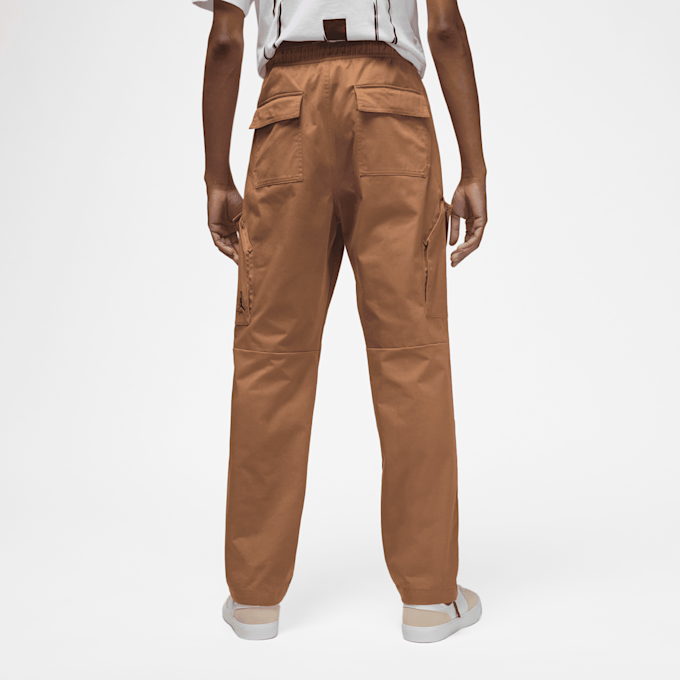 Jordan Essentials Chicago Pants Braun 27600 2