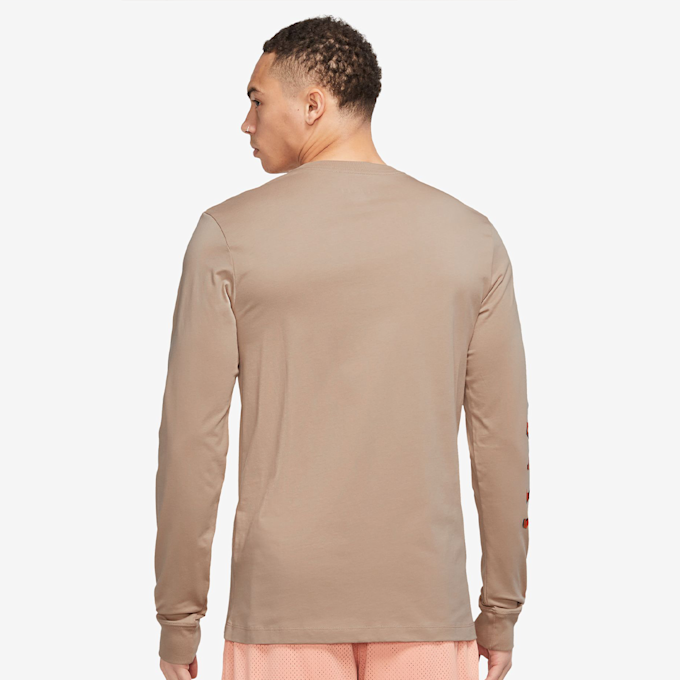 Jordan Brand Long-Sleeve Crewneck Braun 27623 2