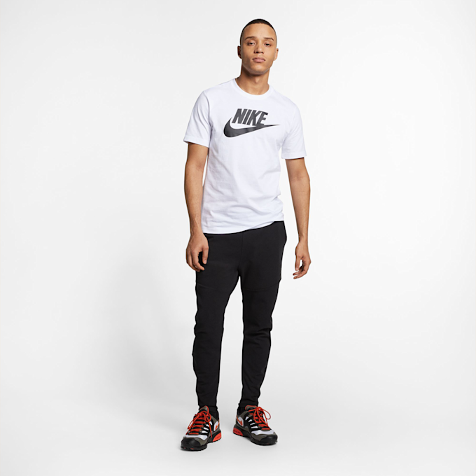 Nike   Sportswear Tee Icon Futura blanc 28031 4