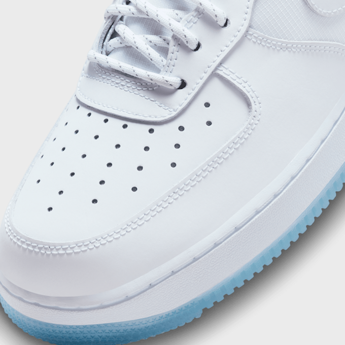 Nike   Air Force 1 '07 biały 24222 7