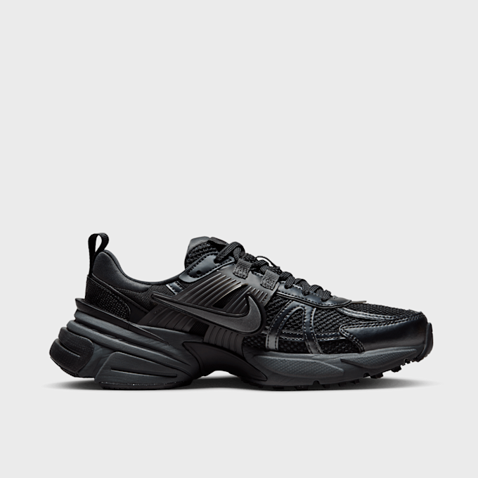 Nike   V2K Run czarny 24316 2