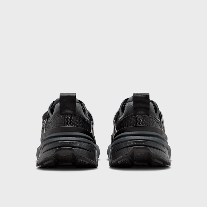 Nike   V2K Run czarny 24316 5
