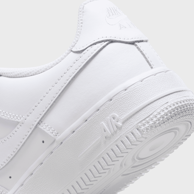 Nike   Air Force 1 LE (GS) bianco 25470 8