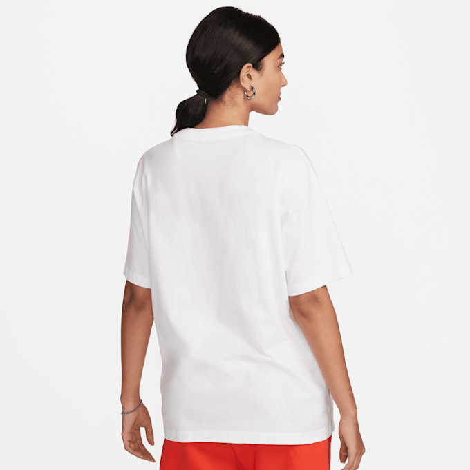 Nike   Sportswear Essential Tee LBR bijela 28595 2