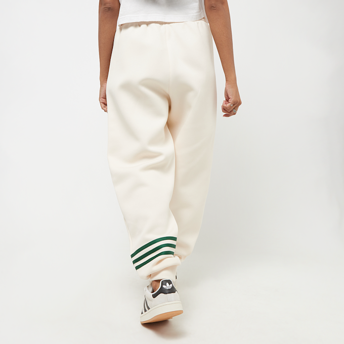 adidas Originals adicolor Neuclassics  Trainingshose beige 28633 2