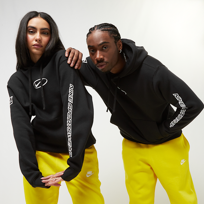 Nike   Sportswear Hoodie crna 30759 1