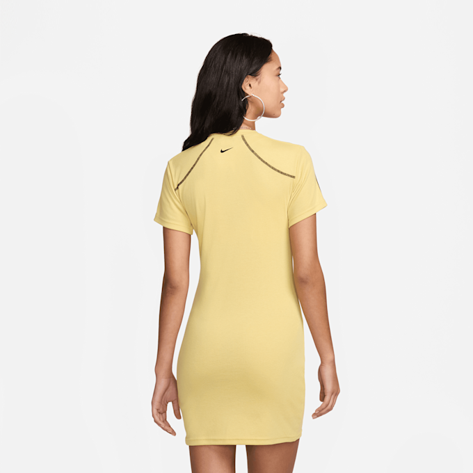 Nike   Sportswear Short-Sleeve Kleid gelb 30925 2