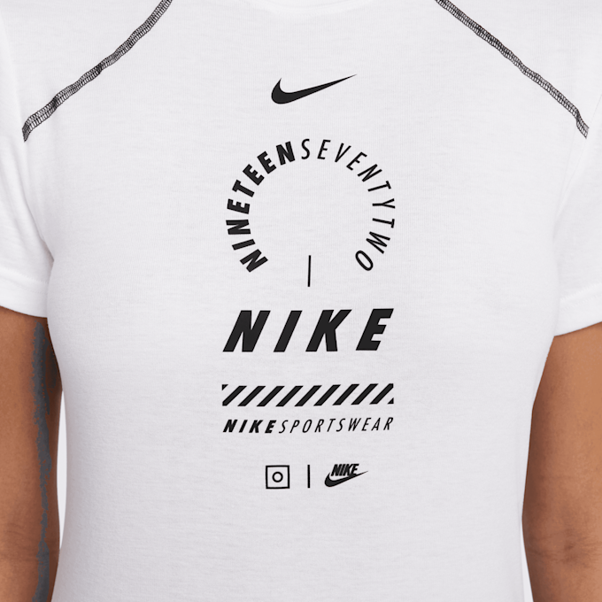 Nike Sportswear Short-Sleeve Kleid weiß 30947 4