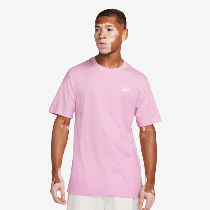 Nike   Sportswear Club Tee różowy 31201 1