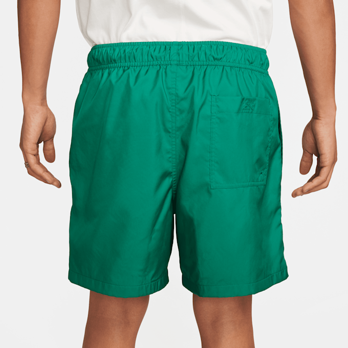 Nike   Club Flow Shorts verde 31207 2