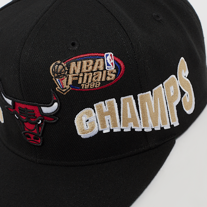 Mitchell & Ness World Champs Snapback MLB Chicago Bulls schwarz 31421 5