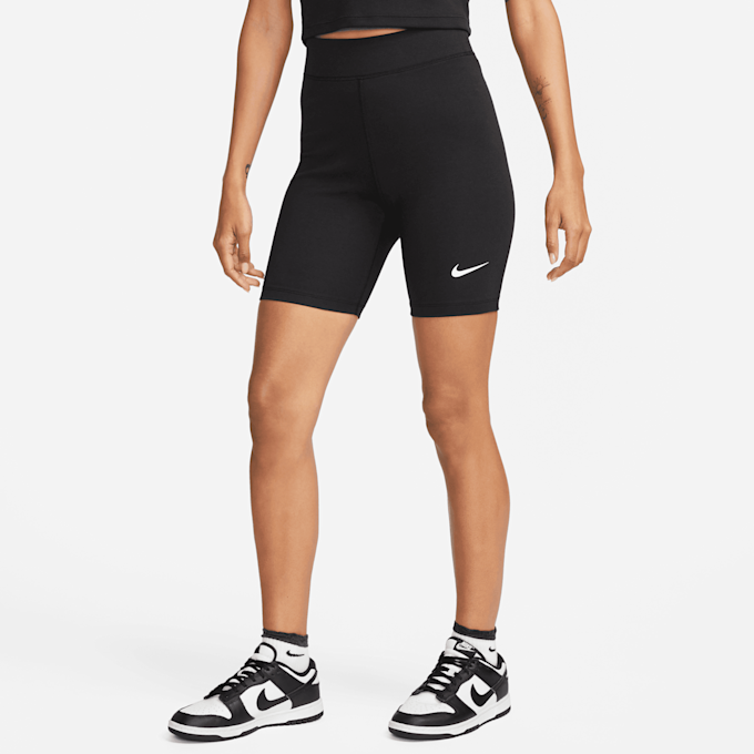 Nike Sportswear Classics High-Rise 8in Biker-Shorts schwarz 31491 1