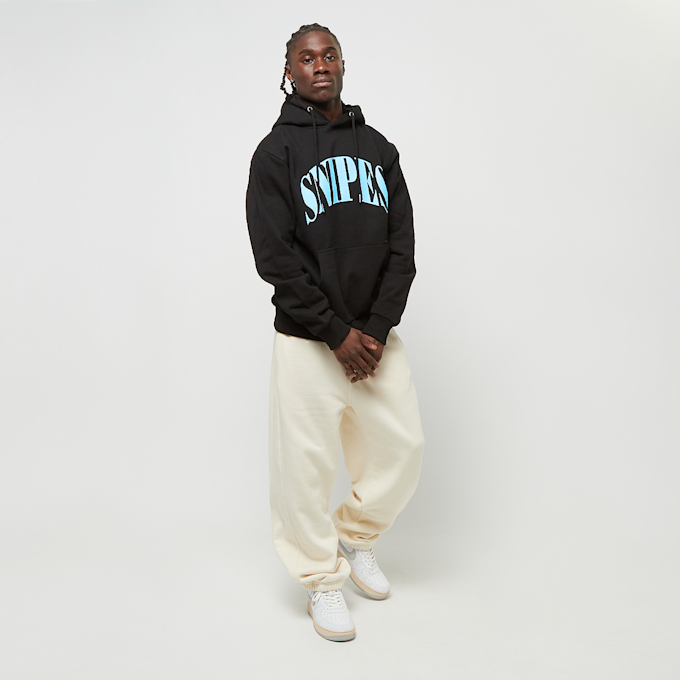 SNIPES Serif Logo Hoodie zwart 31707 4