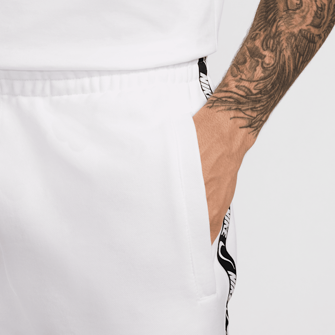 Nike Sportswear Repeat French Terry Shorts biały 29599 4