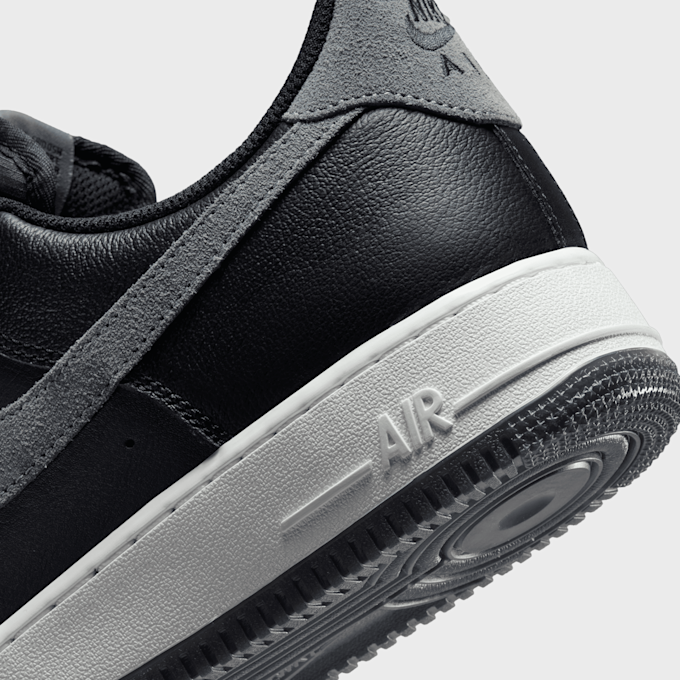Nike   Air Force 1 '07 LV8 negro 29769 8