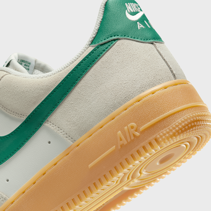 Nike   Air Force 1 ´07 LV8 beige 29782 8