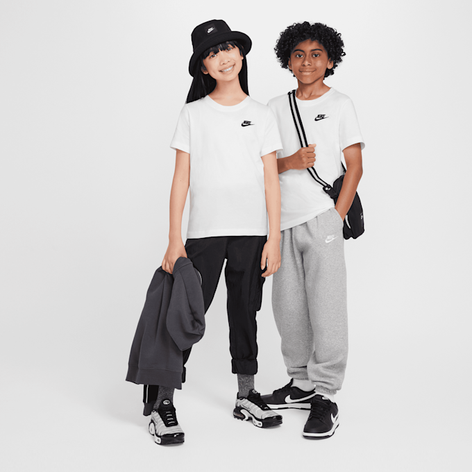 Nike   Sportswear Tee biały 29971 5
