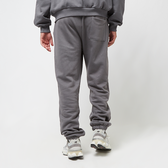 SNIPES Small Logo Essential Oversized Sweat Pants gris 32971 2