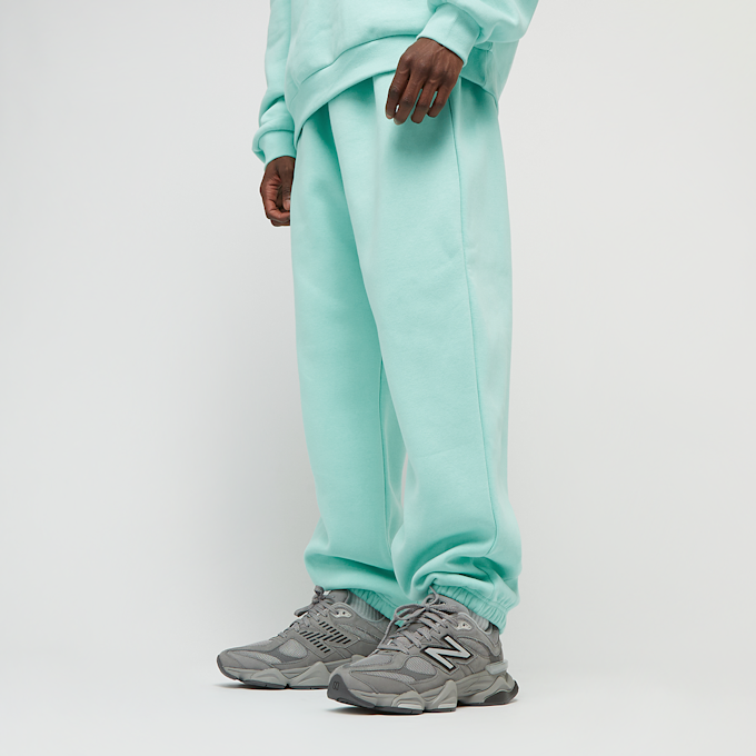 Urban Classics Fluffy Sweatpants turkoois 40702 1