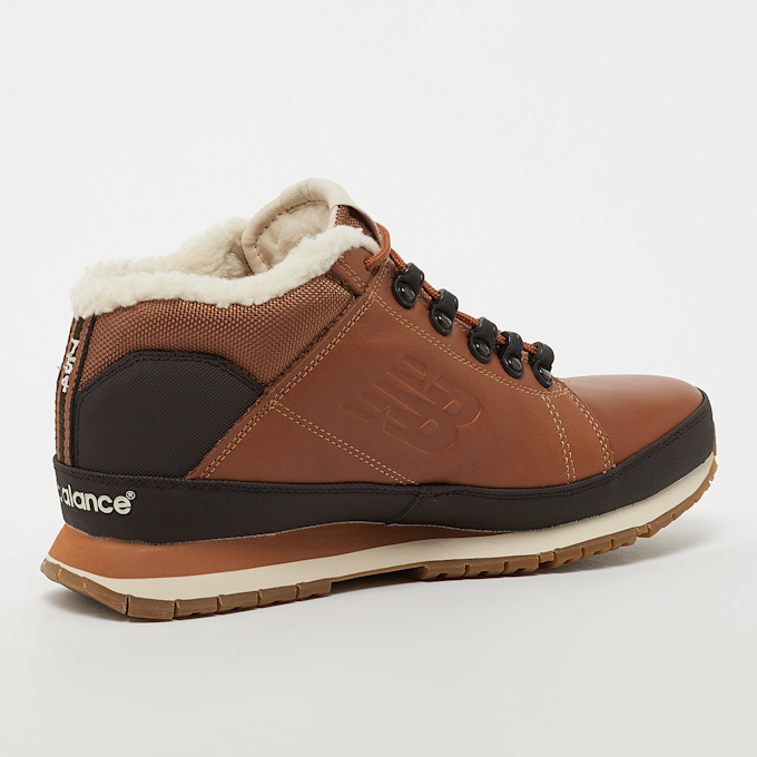 New Balance 754 brązowy 38004 3