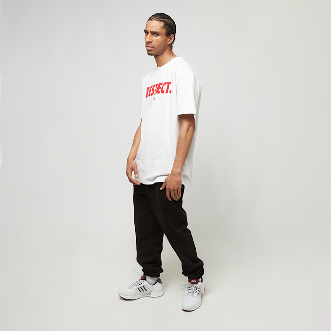 Upscale by Mister Tee Football's coming Home Respect Oversize Tee blanc 40721 4