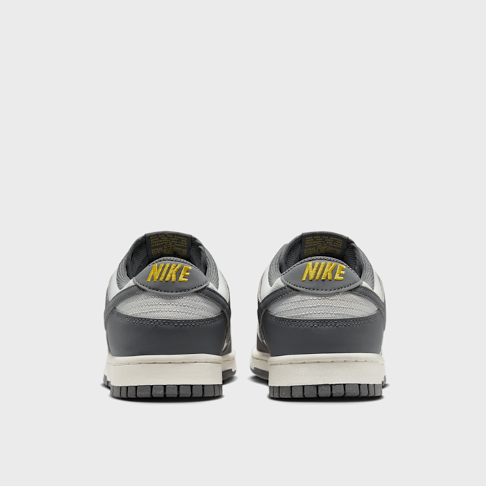 Nike Dunk Low Next Nature grijs 40724 5