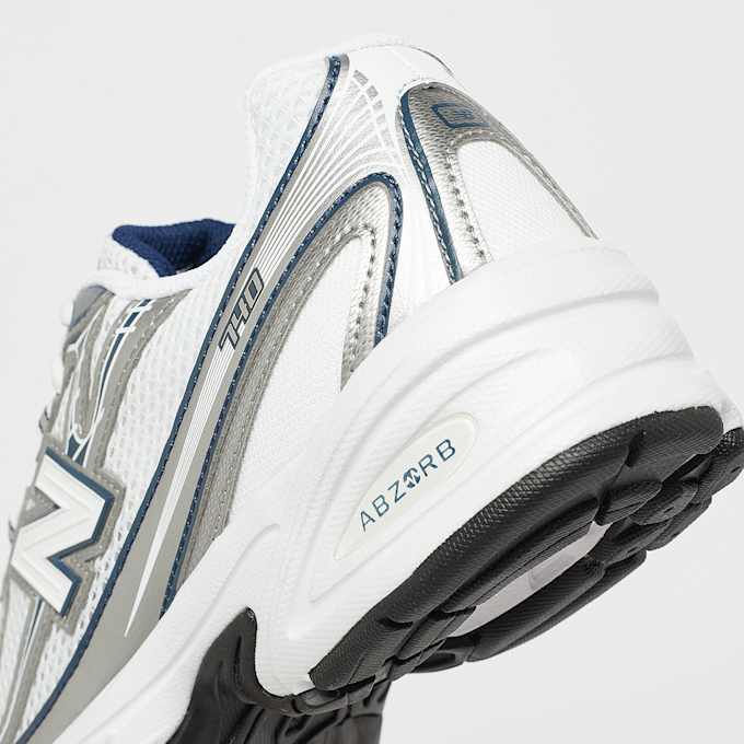 New Balance 740 (GS) biały 42360 7