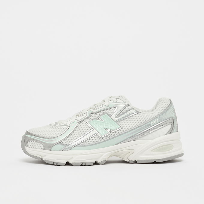 New Balance 740 (GS) bijela 42372 1