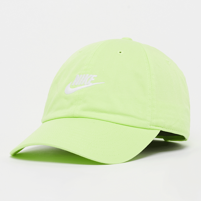Nike   Club Cap Futura Washed verde 42457 1