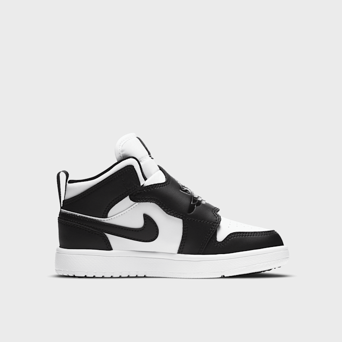 Jordan Sky Jordan 1 SE Dzieci czarny 42638 2