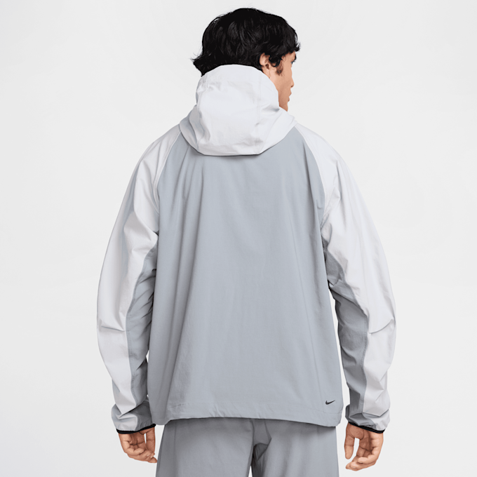 Nike   Tech Woven Full-Zip Windrunner Jacket siva 42648 2