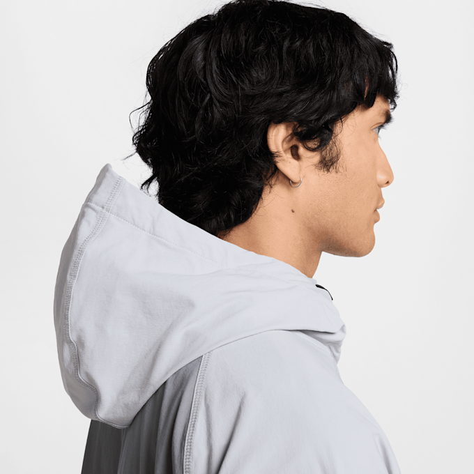 Nike   Tech Woven Full-Zip Windrunner Jacket siva 42648 7