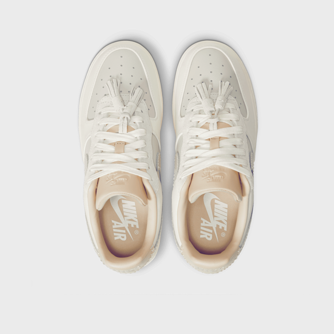 Nike   Air Force 1 07 beige 42715 5