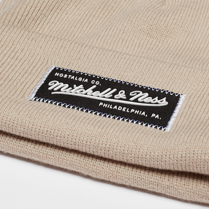 Mitchell & Ness Branded Patch Logo Beanie beige 42767 3