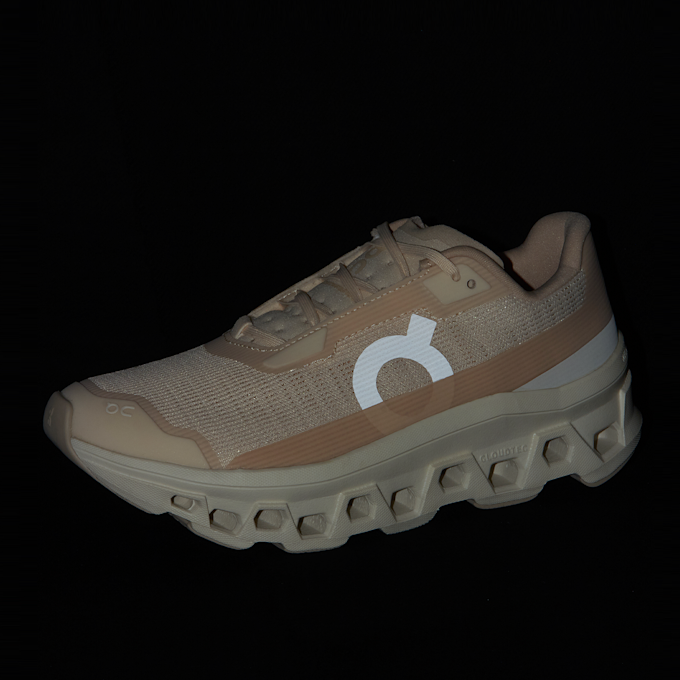 On Cloudmonster Void rosa  42802 8