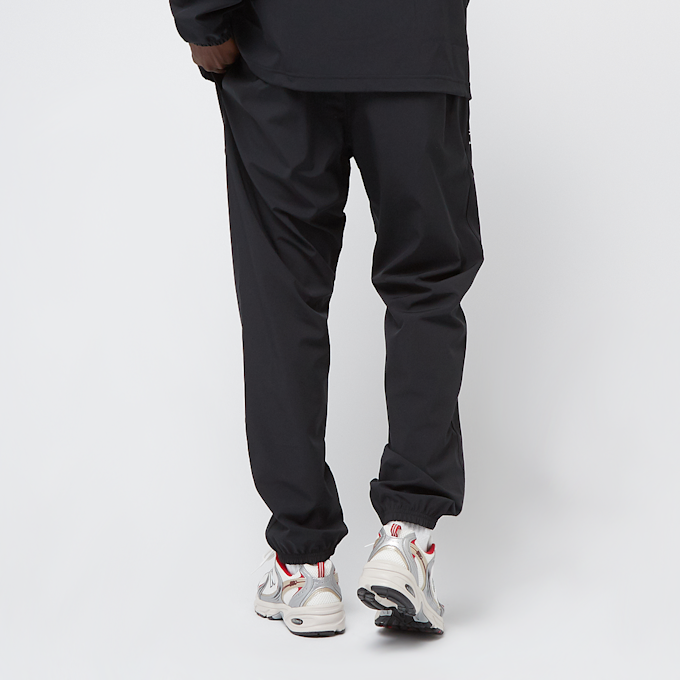 Under Armour Vibe Woven Jogger noir 43072 2