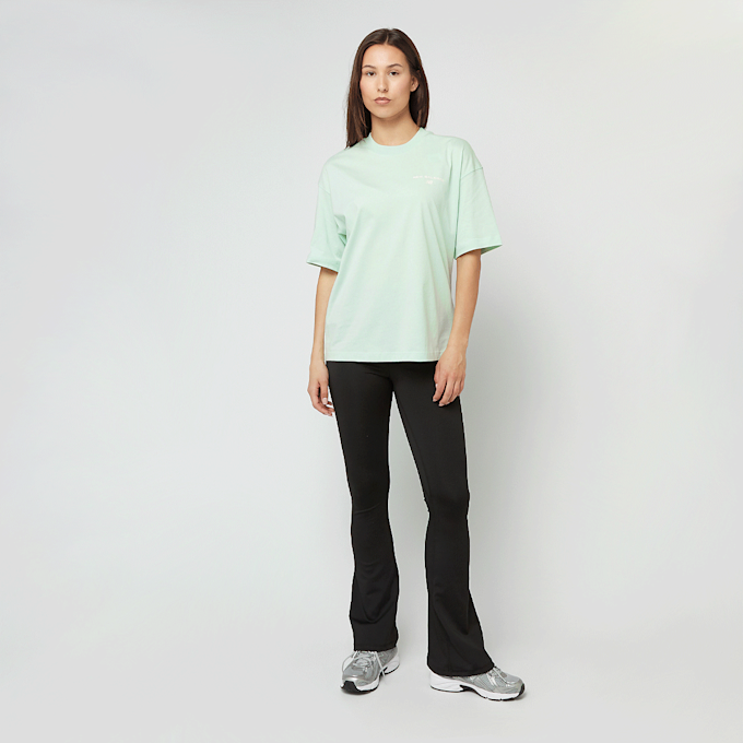 New Balance Reimagined Oversized T-Shirt vert 45394 4