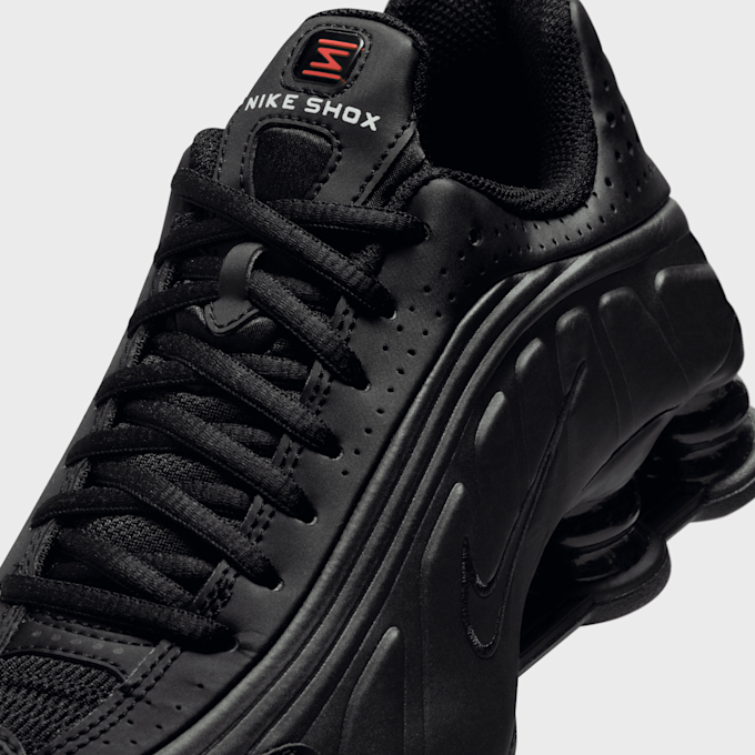 Nike   Shox R4 (GS) czarny 45407 6