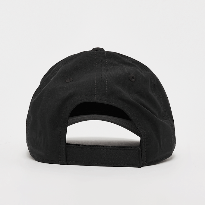 Nike   Dri-Fit Metal Swoosh Club Cap noir 46203 2